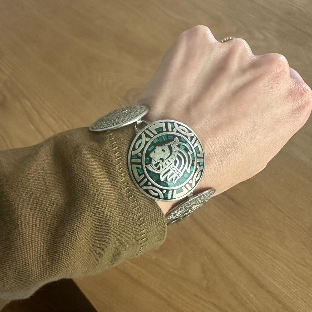 Sterling Silver and Turquoise Coin Bracelet: Made in Mexico - Picture 4 of 6